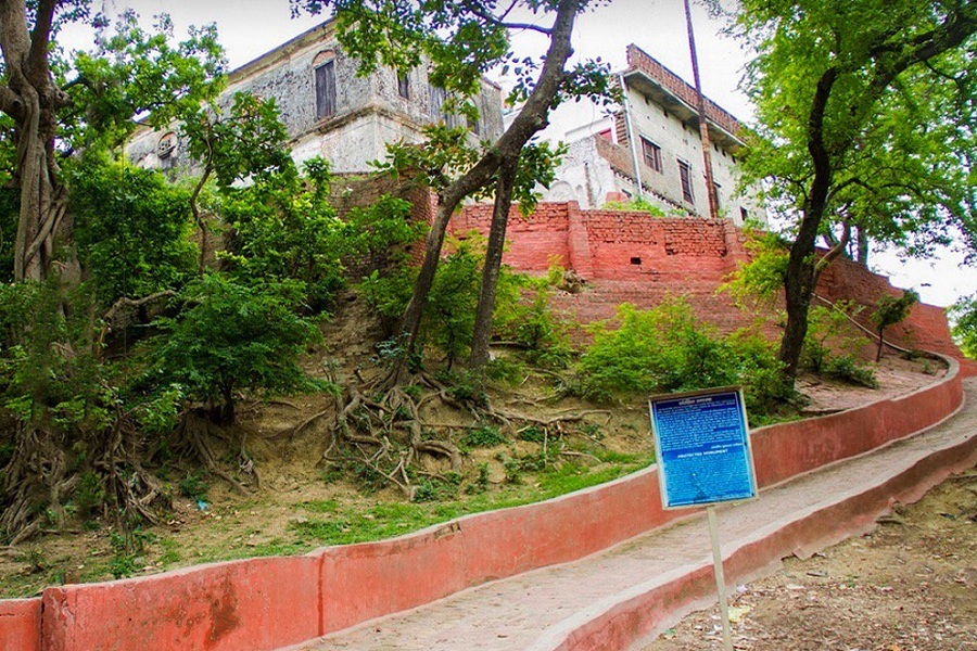 Mani Parvat